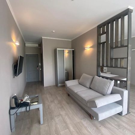 Pallada Hotel Tarnopol Zewnętrze zdjęcie