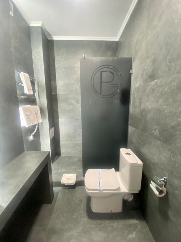 Pallada Hotel Tarnopol Zewnętrze zdjęcie