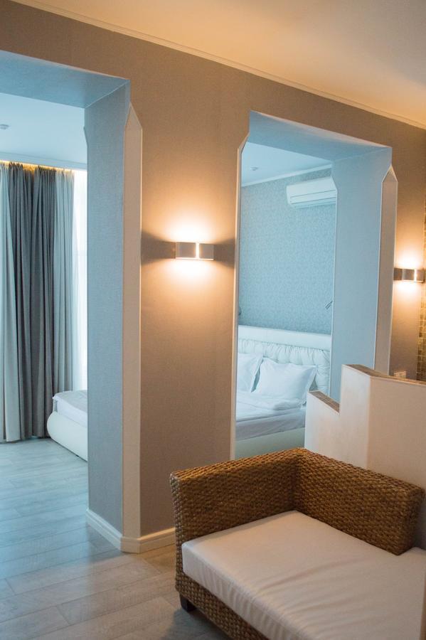 Pallada Hotel Tarnopol Zewnętrze zdjęcie
