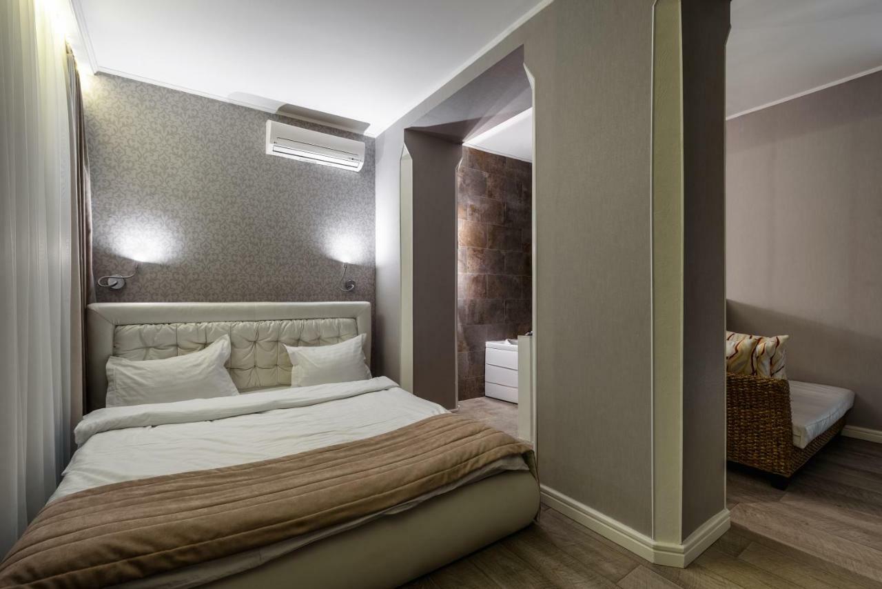 Pallada Hotel Tarnopol Zewnętrze zdjęcie